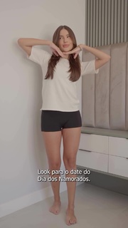 Thaís Braz feet photo 7