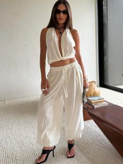 Thaís Braz feet photo 9