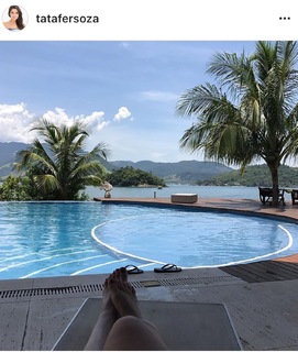Thaís Fersoza feet photo 17