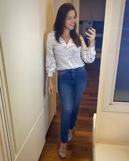 Thaís Fersoza feet photo 13