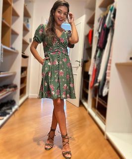 Thaís Fersoza feet photo 14