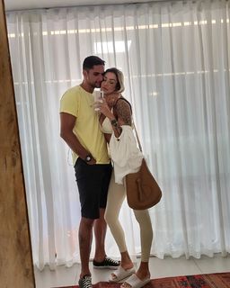 Thaísa Menezes feet photo 16