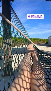 Thea Booysen feet photo 1
