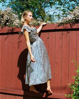 Thea Sofie Loch Næss feet photo 4