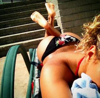 Thea Trinidad feet photo thumbnail