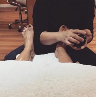 Thea Trinidad feet photo thumbnail
