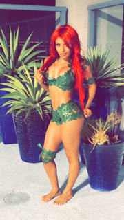 Thea Trinidad feet photo thumbnail