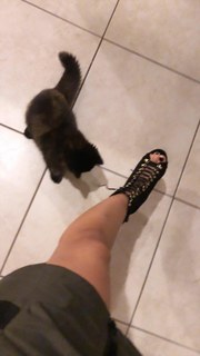 Thea Trinidad feet photo thumbnail