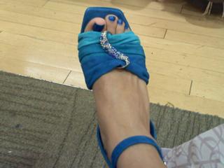 Thea Trinidad feet photo thumbnail