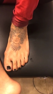 Thea Trinidad feet photo thumbnail