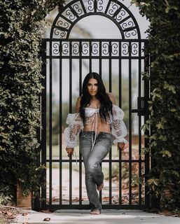 Thea Trinidad feet photo thumbnail