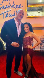 Thea Trinidad feet photo thumbnail