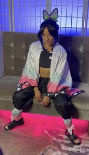 Thea Trinidad feet photo thumbnail