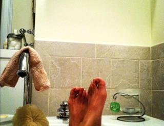 Thea Trinidad feet photo thumbnail