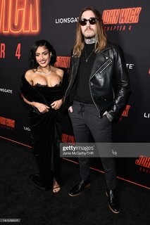 Thea Trinidad feet photo thumbnail