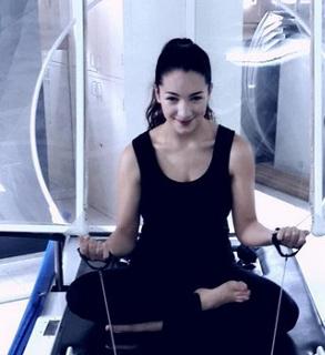 Thelma Fardín feet photo 12