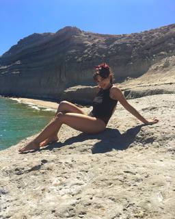 Thelma Fardín feet photo 5