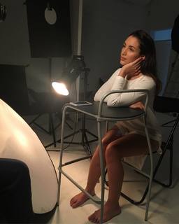 Thelma Fardín feet photo 3