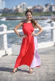 Thelma Fardín feet photo 4