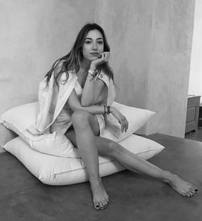 Theodora Katsikogianni feet photo 3