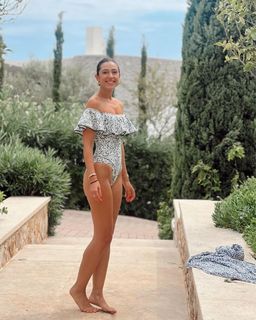 Theodora Katsikogianni feet photo 1
