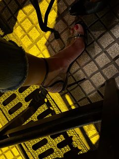 Theodora Katsikogianni feet photo 2