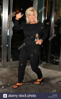 Theresa Caputo feet photo 13