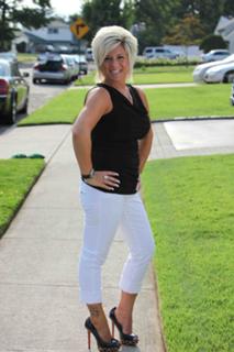 Theresa Caputo feet photo 1