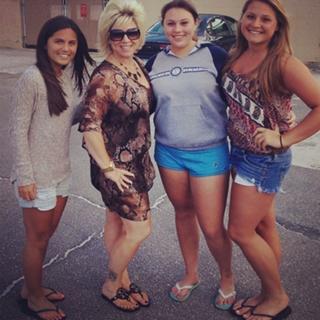 Theresa Caputo feet photo 2