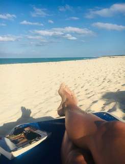 Theresa Underberg feet photo thumbnail