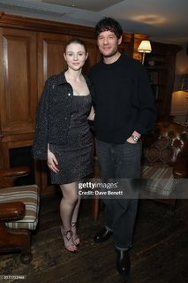 Thomasin McKenzie feet photo thumbnail