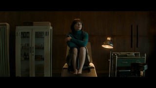 Thomasin McKenzie feet photo thumbnail