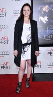 Thora Birch feet photo thumbnail