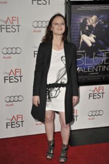 Thora Birch feet photo thumbnail