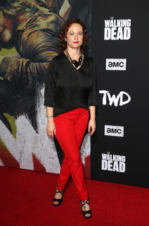 Thora Birch feet photo thumbnail