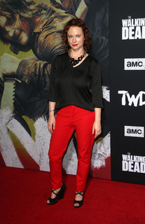 Thora Birch feet photo thumbnail