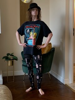 Thora Birch feet photo thumbnail