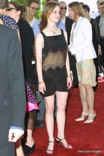 Thora Birch feet photo thumbnail