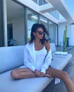 Thylane Blondeau feet photo thumbnail