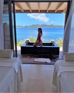 Thylane Blondeau feet photo thumbnail