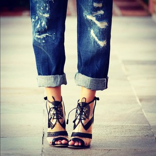 Thássia Naves feet photo 10