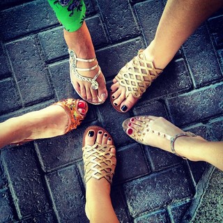 Thássia Naves feet photo 15