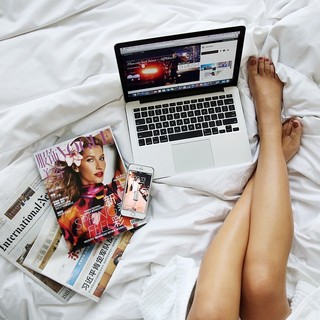 Thássia Naves feet photo 15