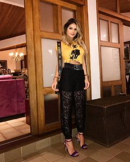 Thássia Naves feet photo 5