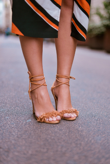 Thássia Naves feet photo 6