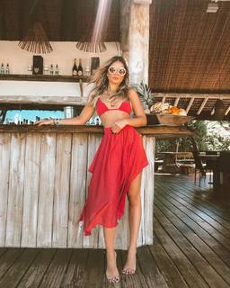 Thássia Naves feet photo 6