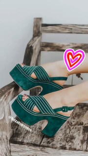 Thássia Naves feet photo 6