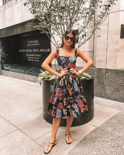 Thássia Naves feet photo 12
