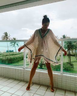 Thássia Naves feet photo 4