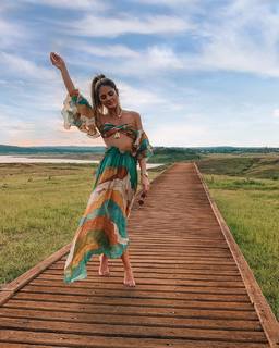 Thássia Naves feet photo 8